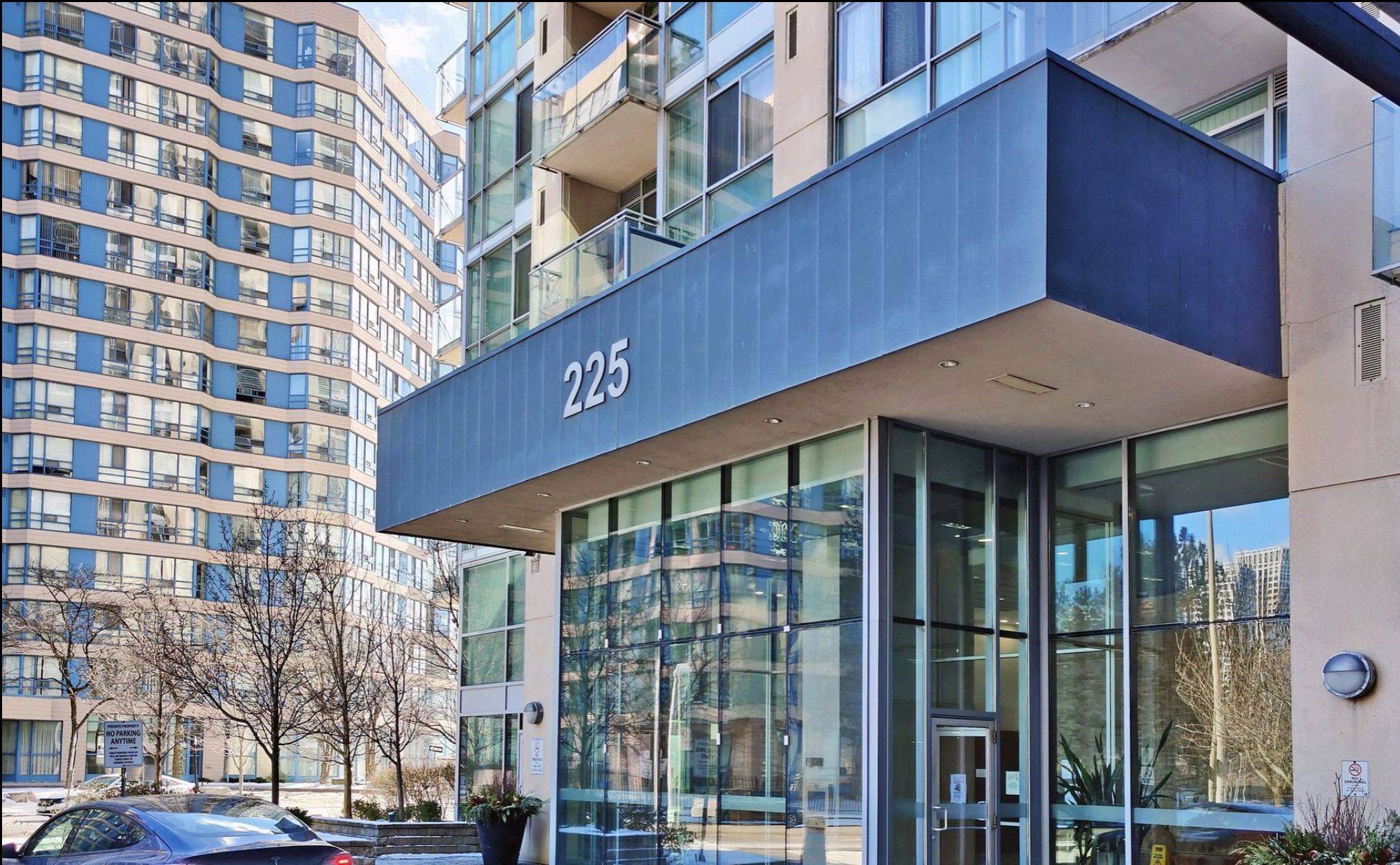 Mississauga, ON L5B 2P2,225 Webb DR #2406