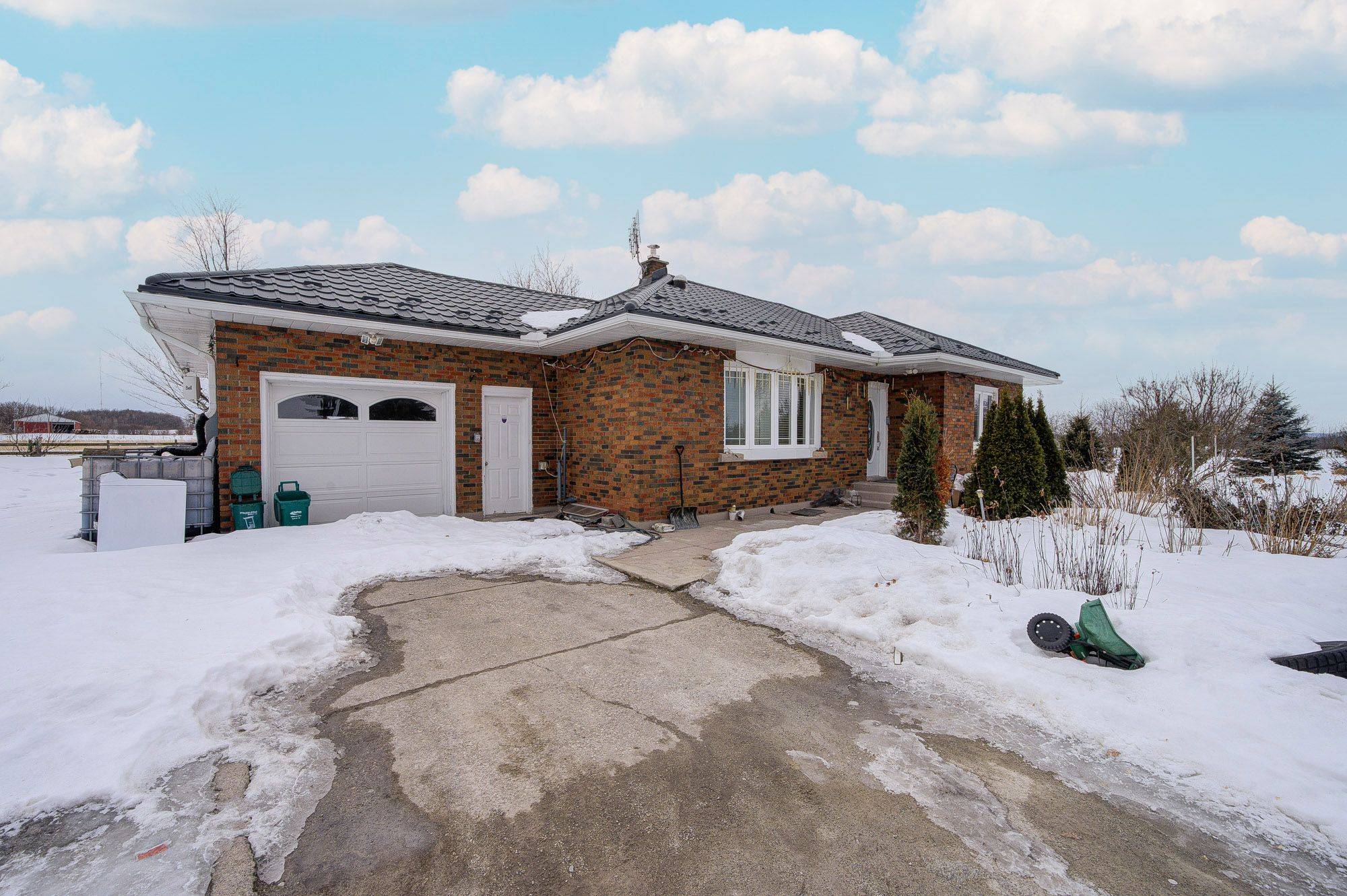 Halton Hills, ON L0P 1K0,9386 Tenth Line N