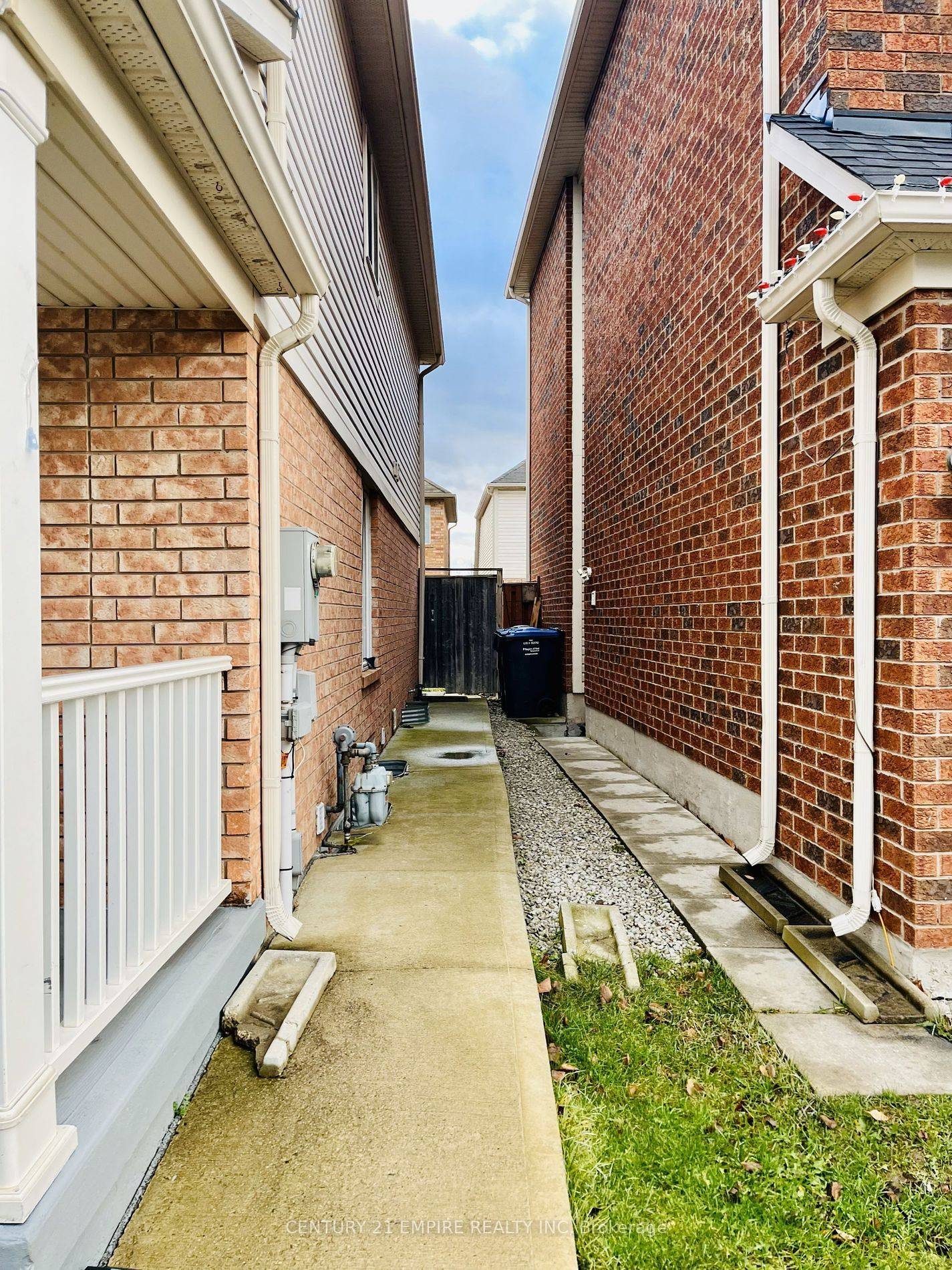 Brampton, ON L6X 0L1,162 Decker Hollow CIR #Bsmt