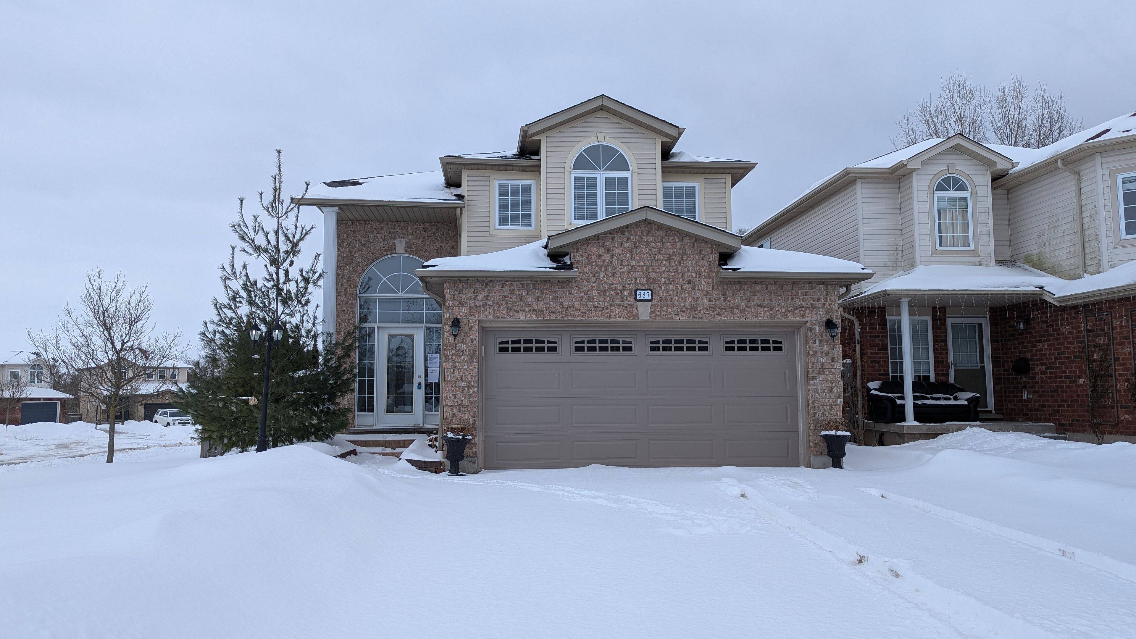 London, ON N5X 4L5,687 Sprucewood DR