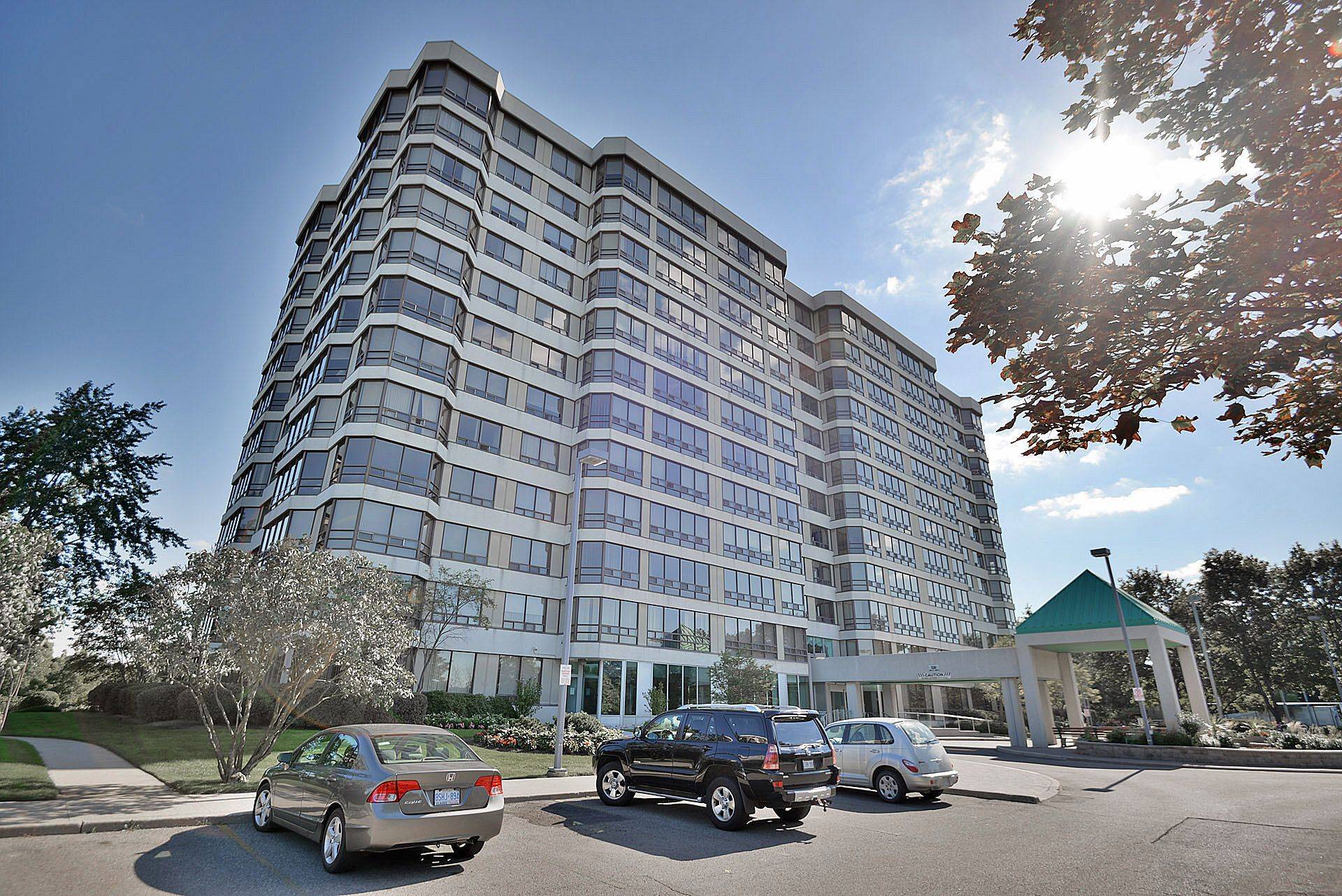 Brampton, ON L6Y 3V3,330 Mill ST S #402
