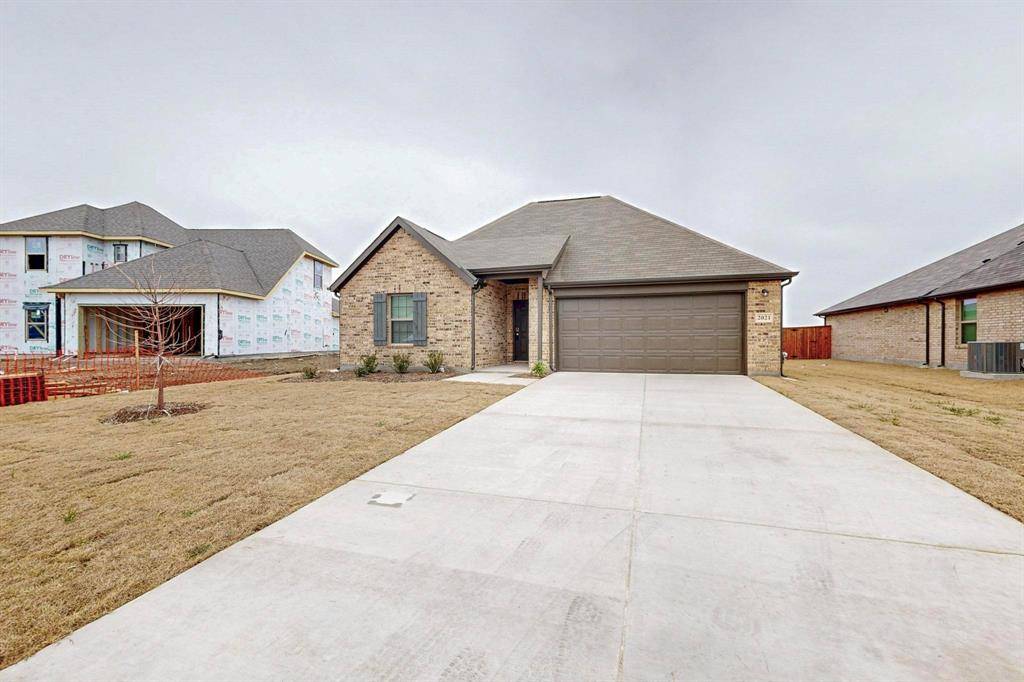 Van Alstyne, TX 75495,2021 Rolling Ridge Drive