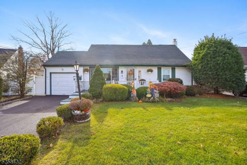 Woodbridge Twp., NJ 07067,4 Pine Tree Dr