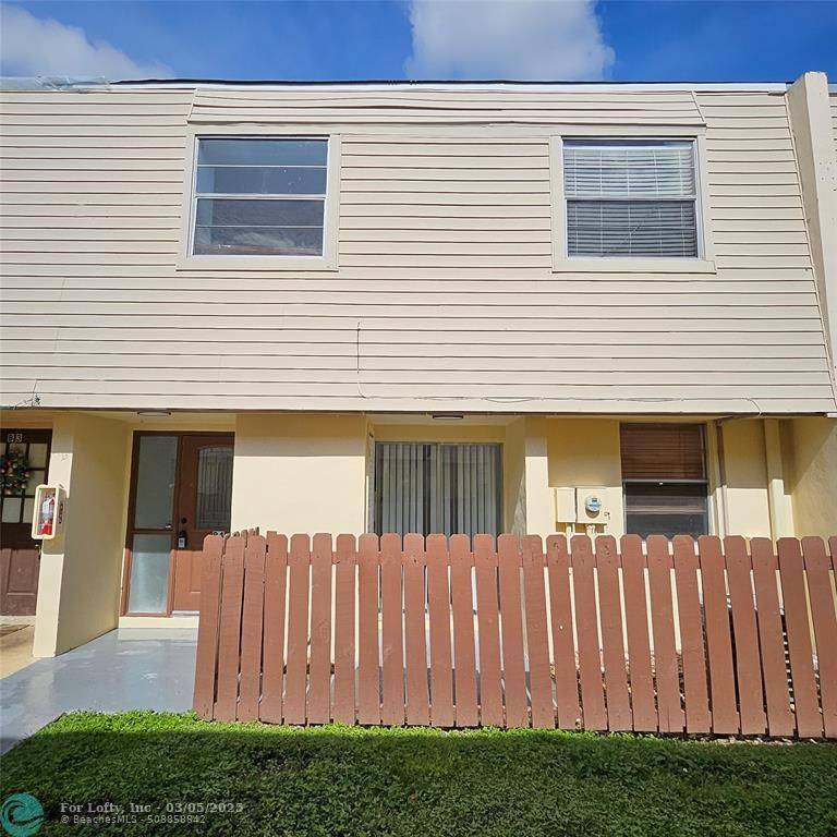 Margate, FL 33063,6603 Winfield Blvd #B-4