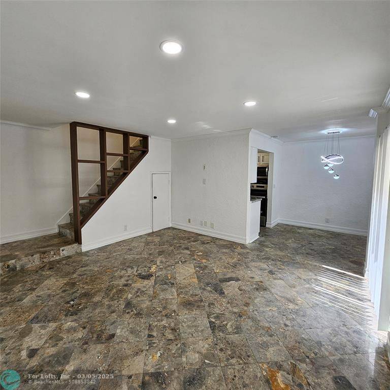 Margate, FL 33063,6603 Winfield Blvd #B-4