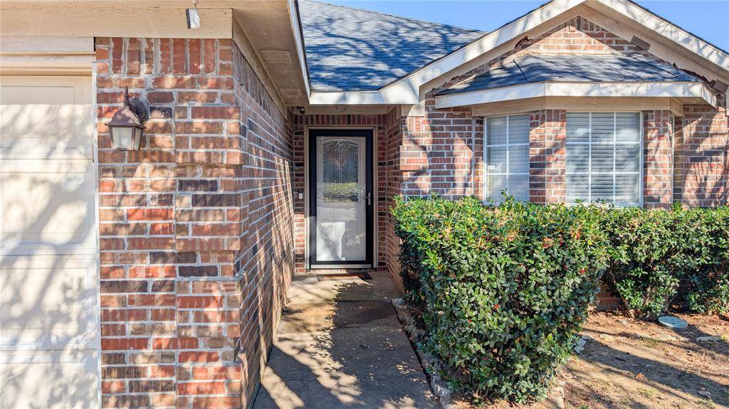 Arlington, TX 76017,6017 Flintshire Court