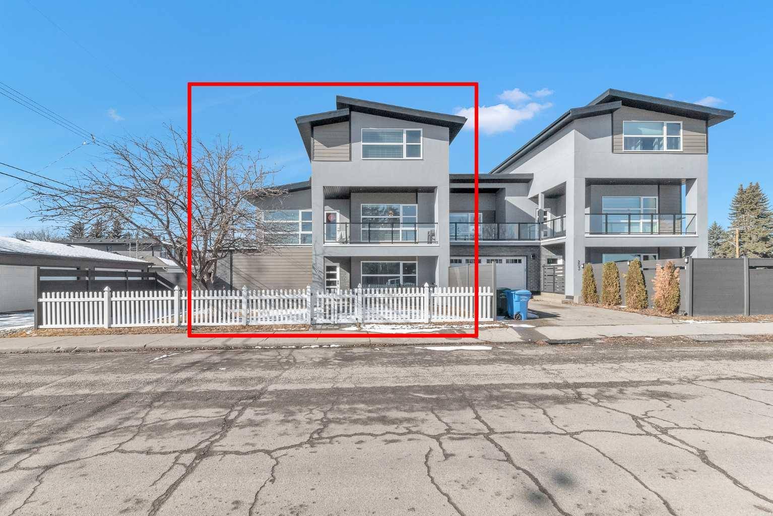 Calgary, AB T3C1P6,205 35A ST SW