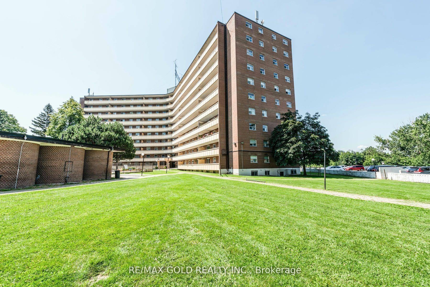 Mississauga, ON L4T 1B2,3555 Derry RD E #1006