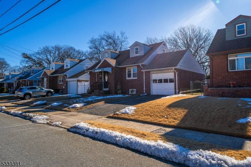 Rochelle Park Twp., NJ 07662,109 W Oldis St