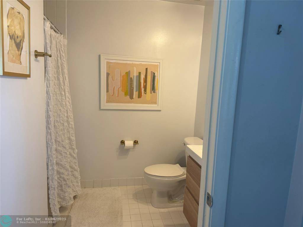 Miami, FL 33130,10 SW South River Dr  #1614