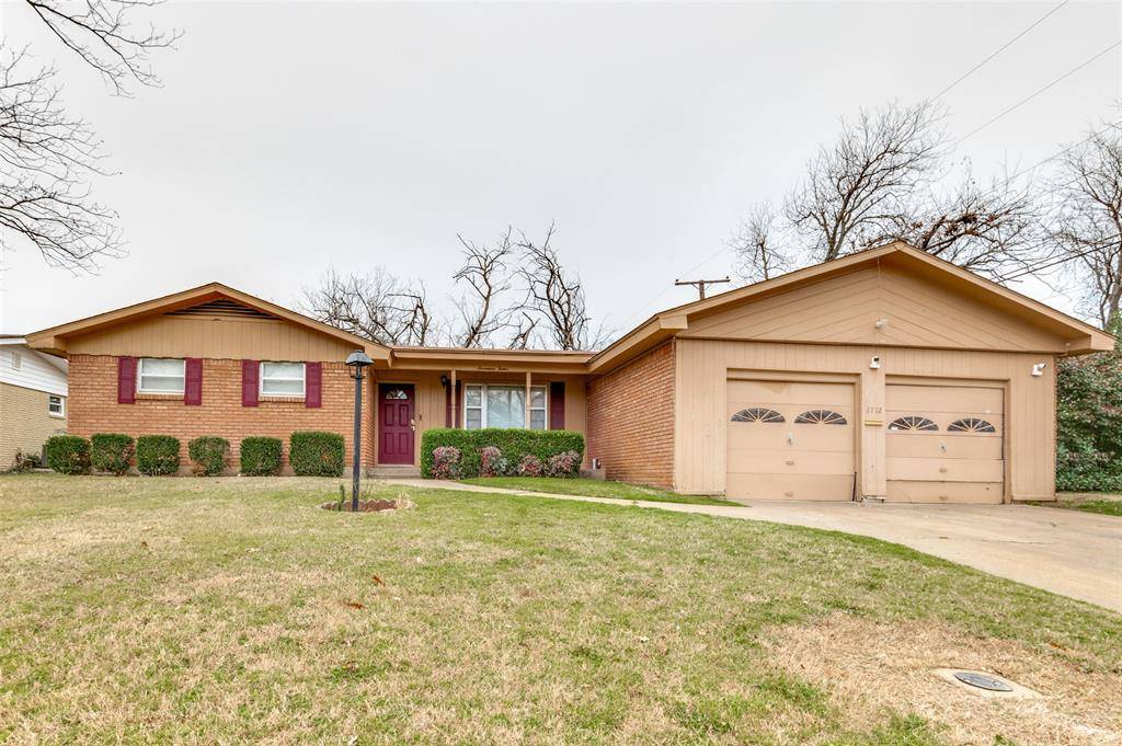 Fort Worth, TX 76103,1712 N Edgewood Terrace