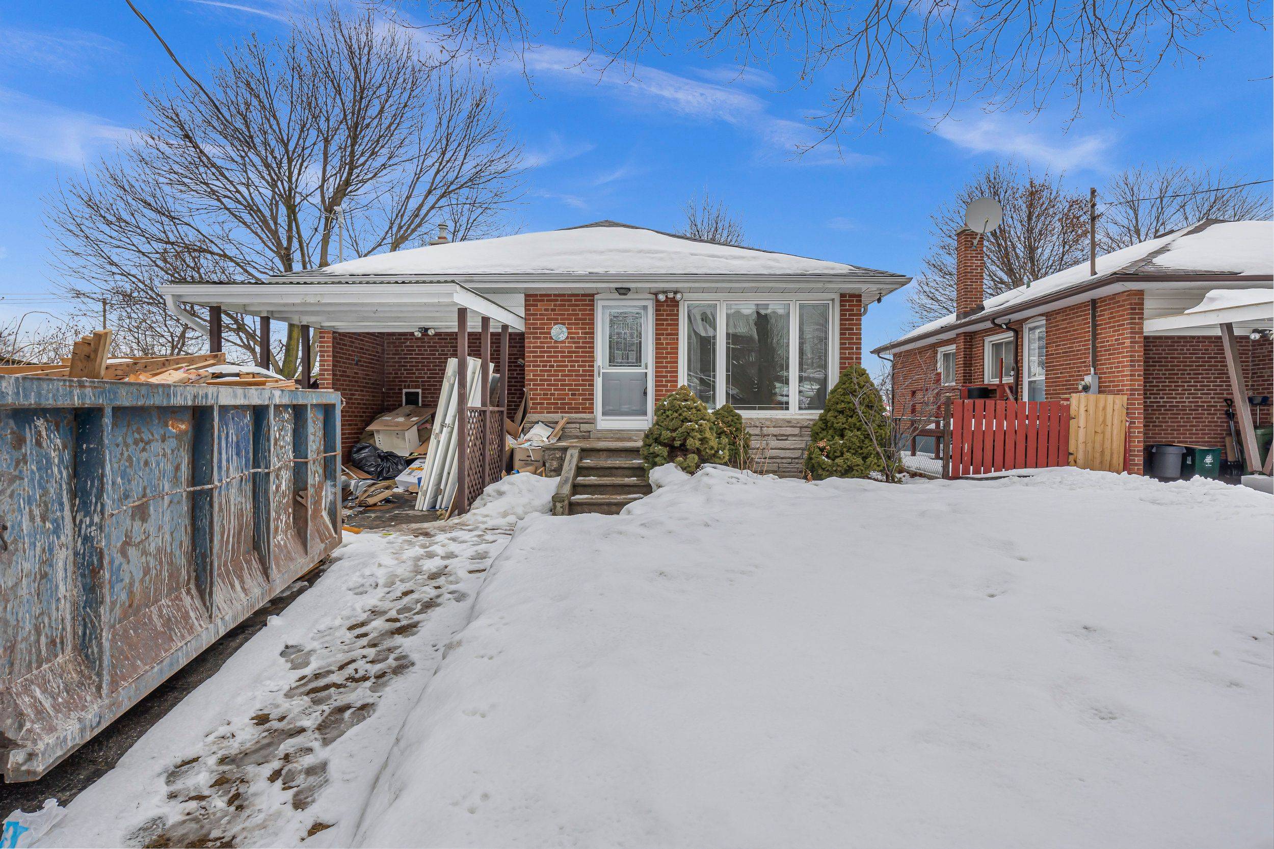 Toronto E09, ON M1J 1Y8,28 Furlong CT #Upper