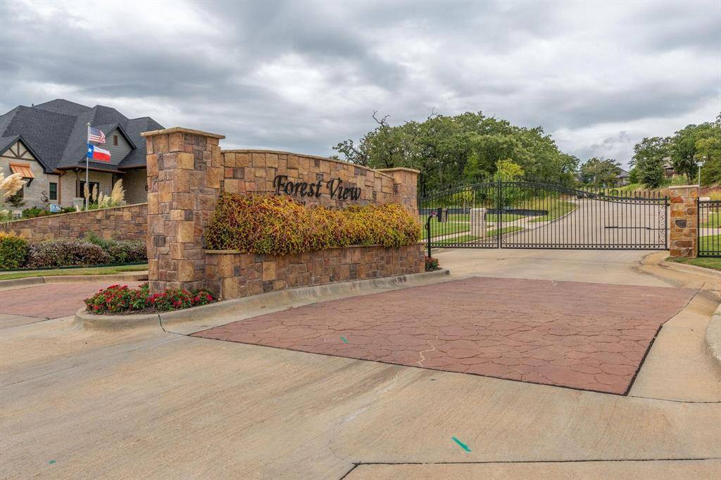 Keller, TX 76248,600 Forest View Court