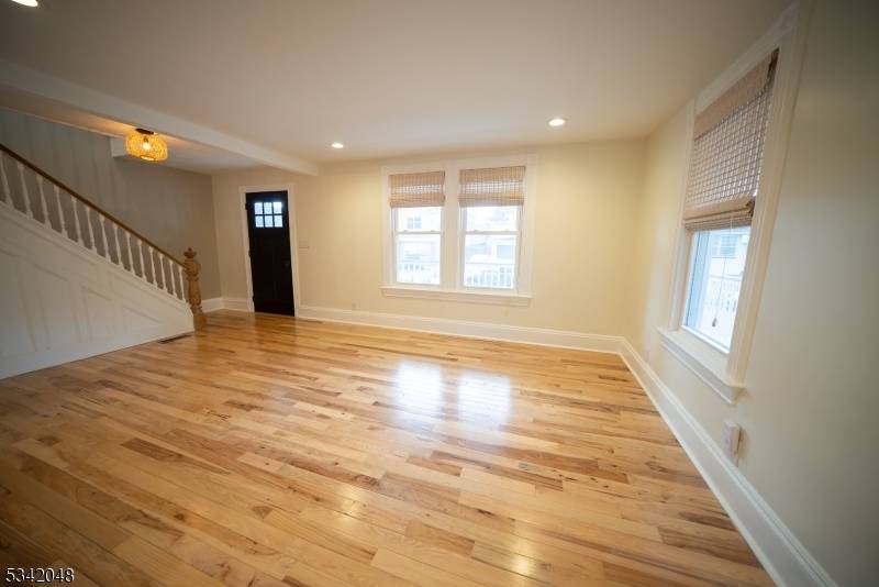 Morristown Town, NJ 07960,22 Garden St