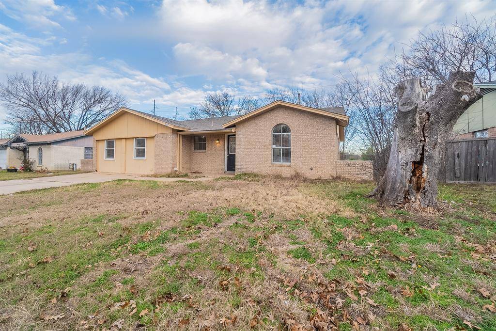 Everman, TX 76140,221 Buie Drive