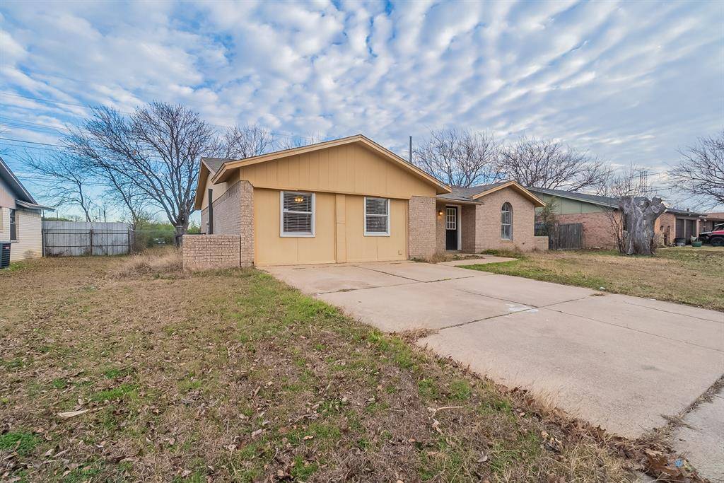 Everman, TX 76140,221 Buie Drive