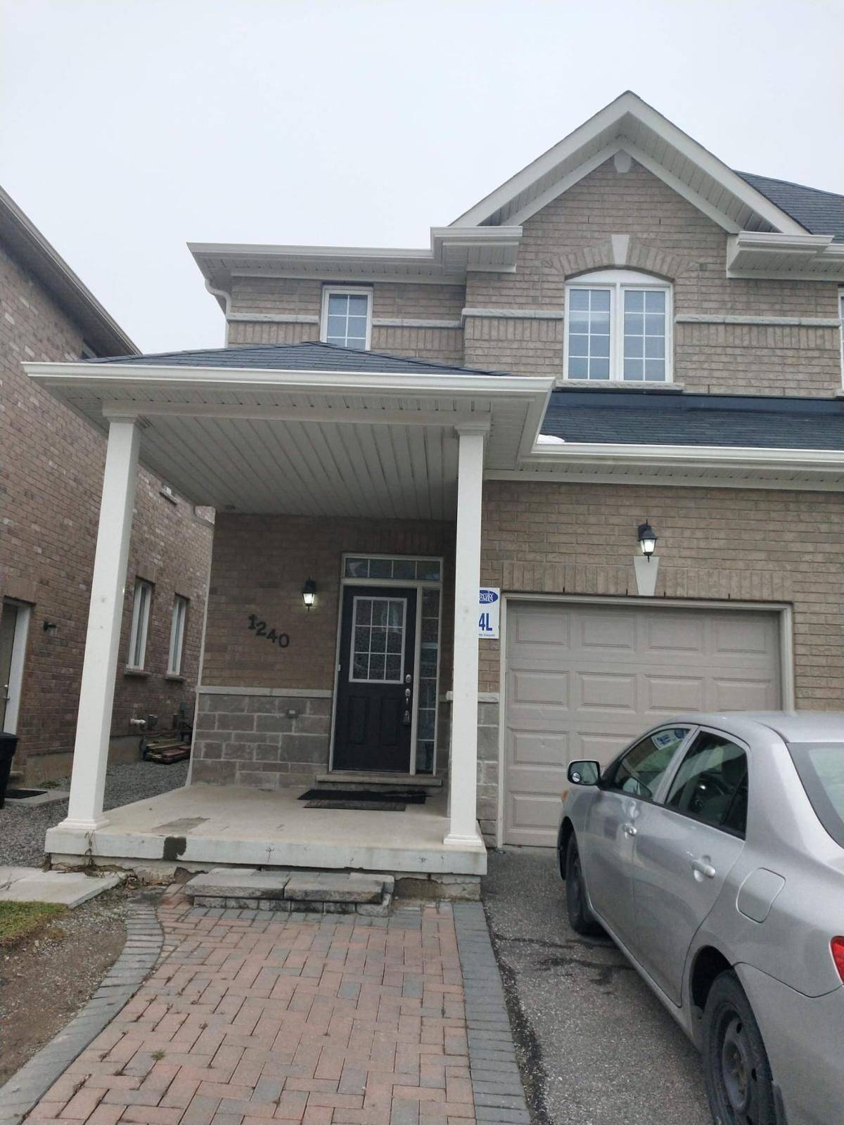 Milton, ON L9T 8M2,1240 Ruddy CRES