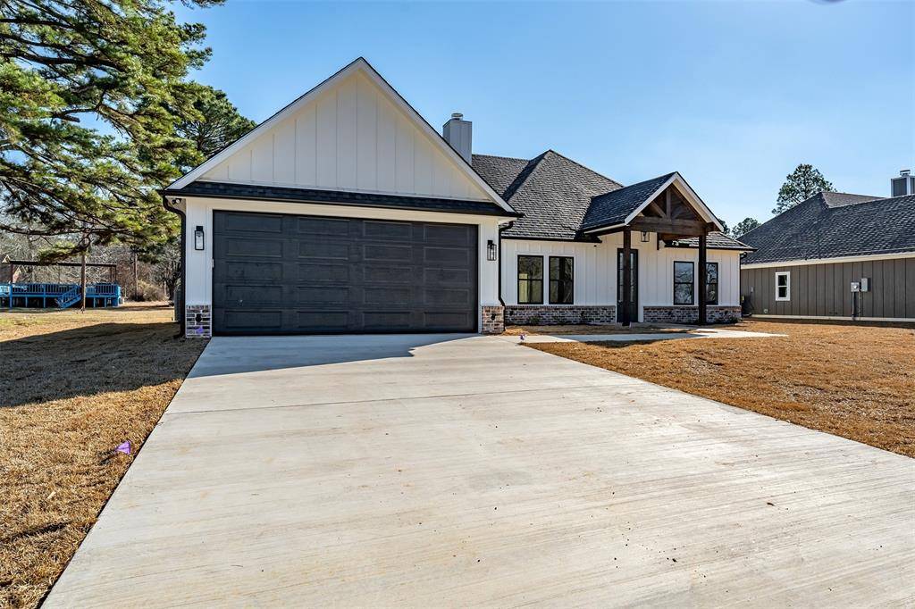 Troup, TX 75789,17931 W Lakeview