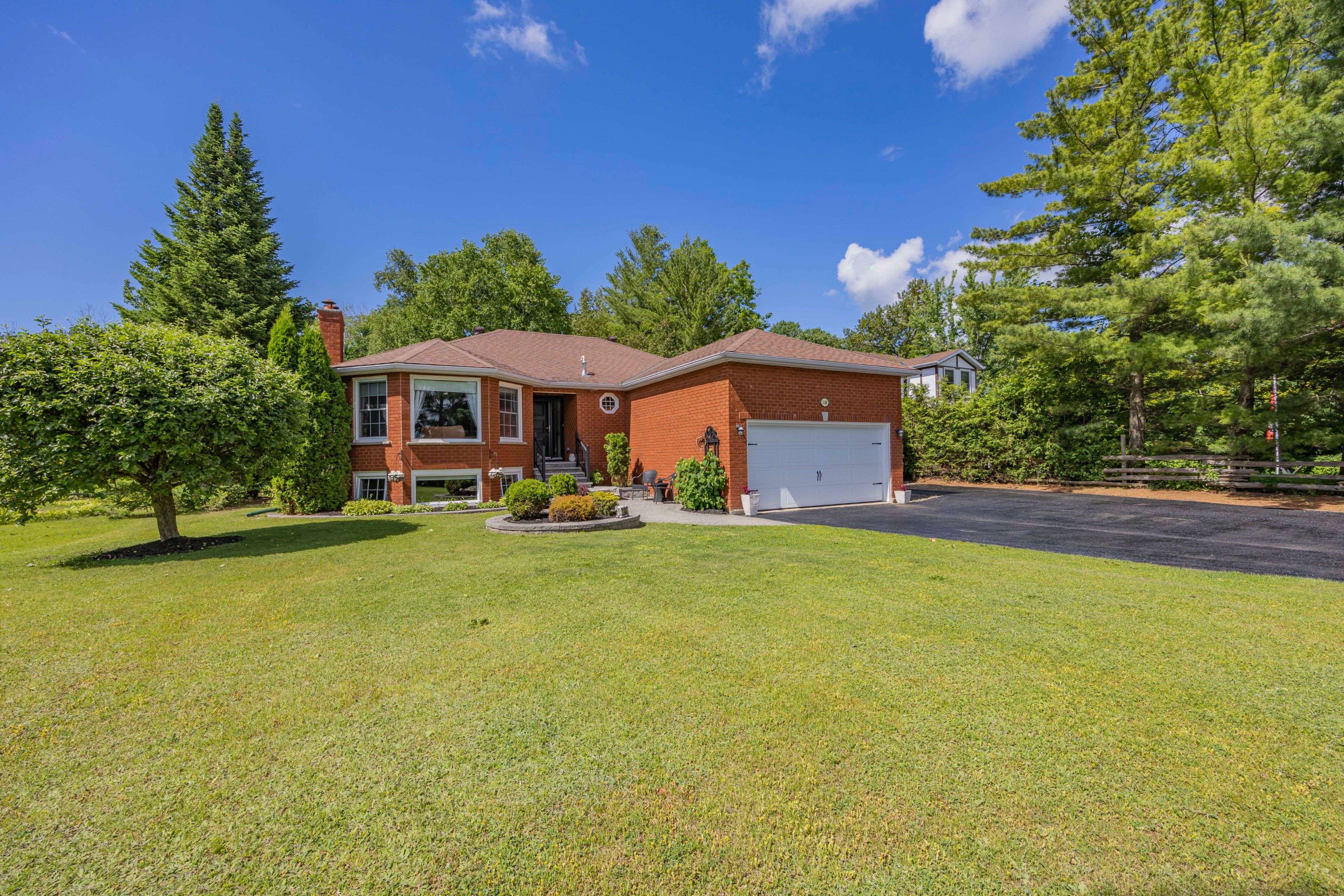 Innisfil, ON L9S 2M5,1108 Goshen RD