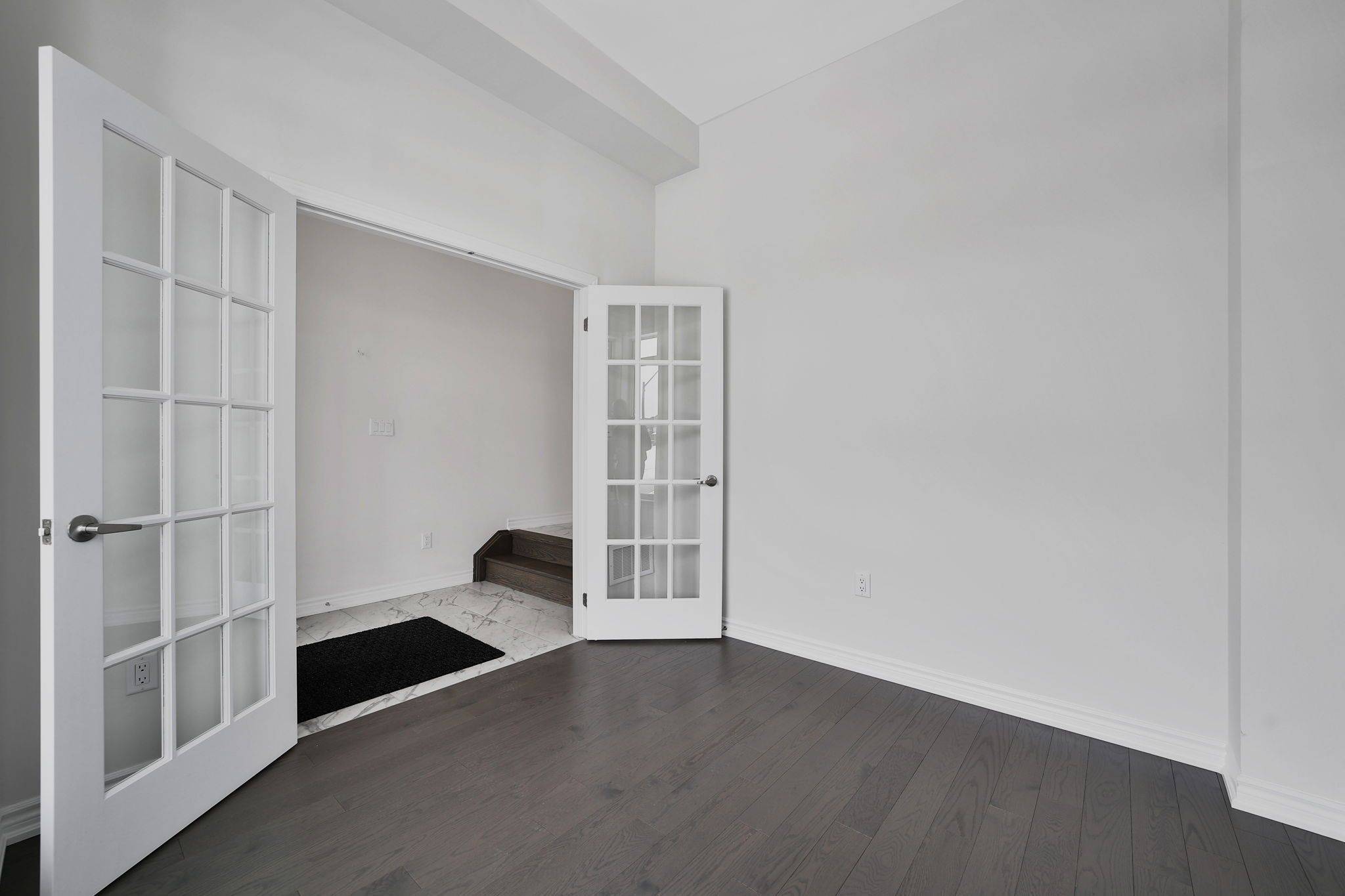 Wasaga Beach, ON L9Z 1J7,89 Sun Valley AVE