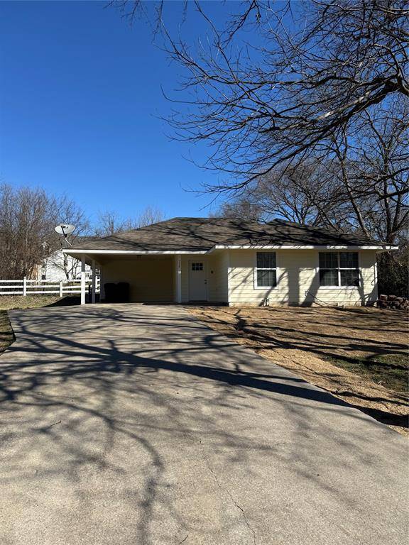 Van Alstyne, TX 75495,738 Wayne Avenue