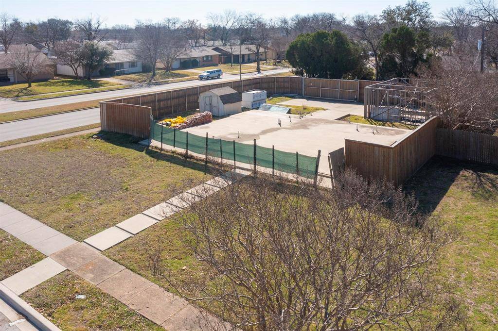 Richardson, TX 75081,301 Coral Circle