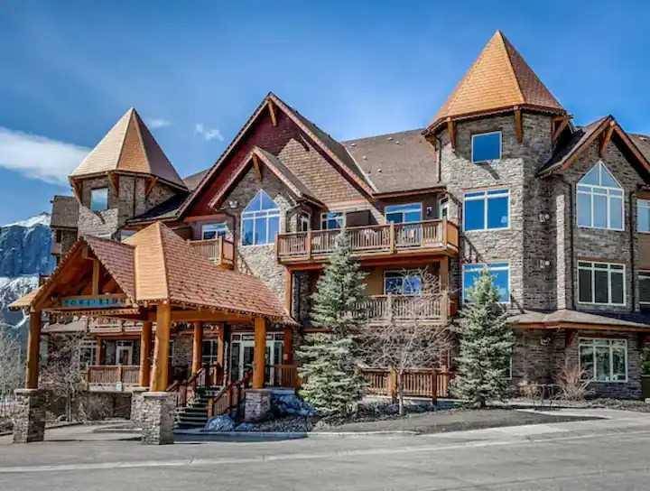 Canmore, AB T1W 3E9,30 lincoln PARK #403