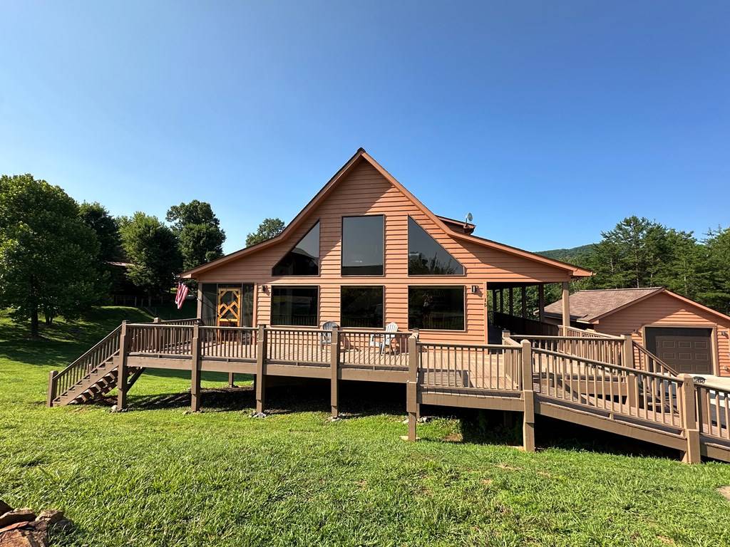 Murphy, NC 28906,15 Stillwood Trail