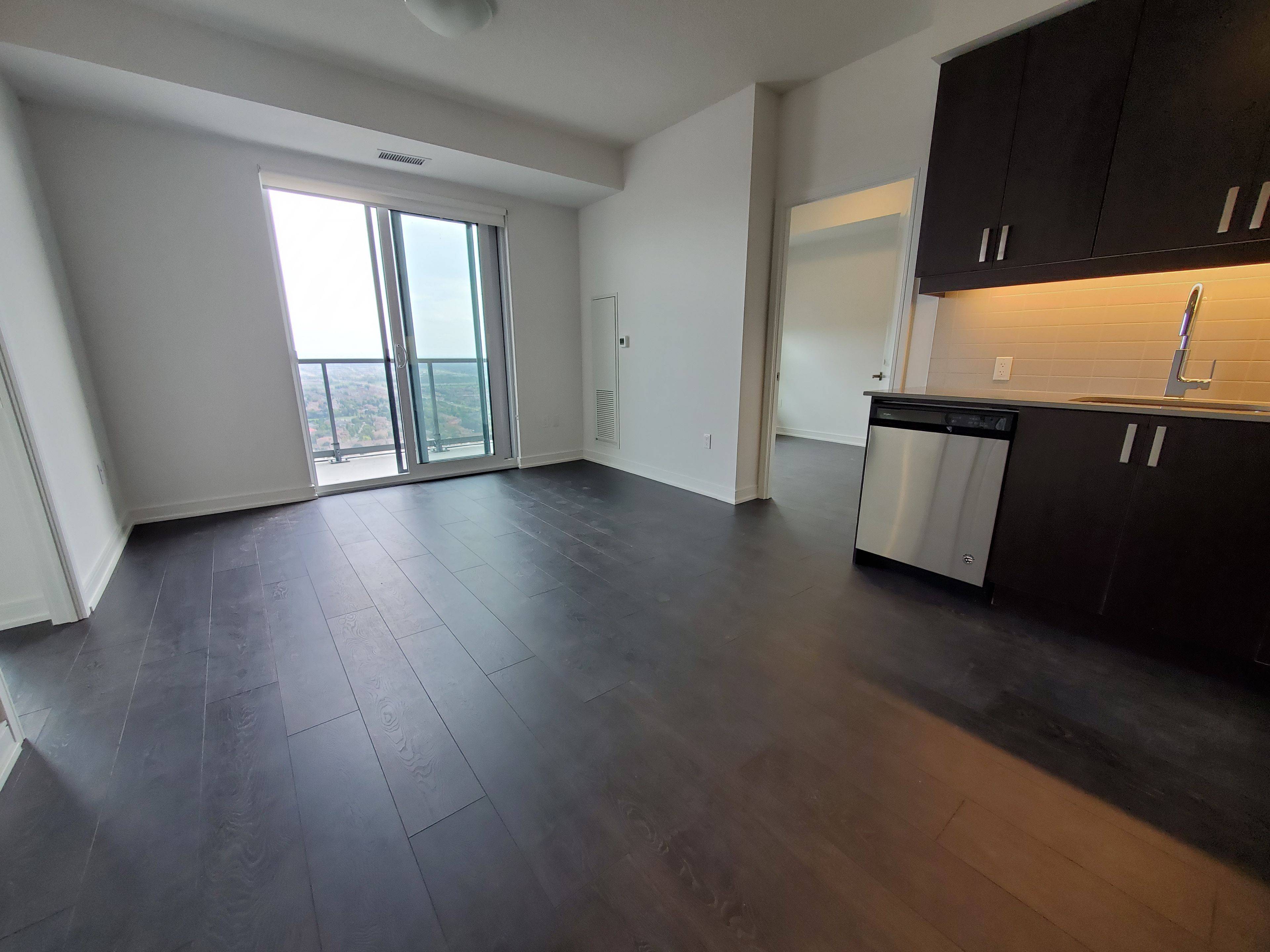 Mississauga, ON L4Z 0C6,8 Nahani WAY #3322