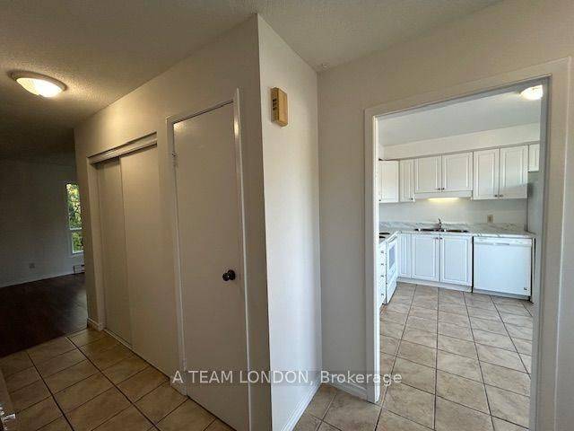 London, ON N6C 5L2,678 Upper Queen ST #17