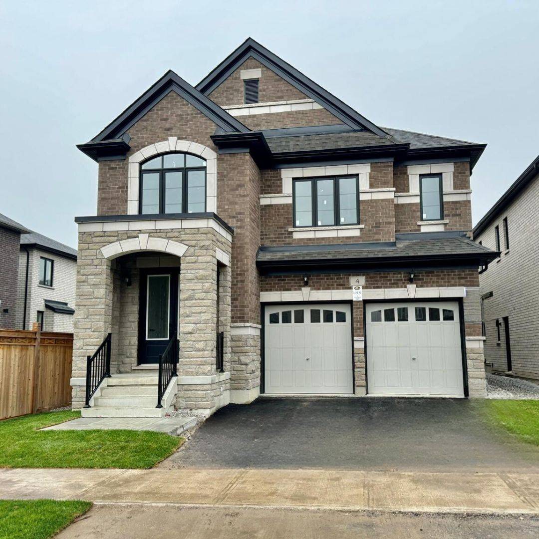 Brampton, ON L6P 4R6,4 Dolomite DR