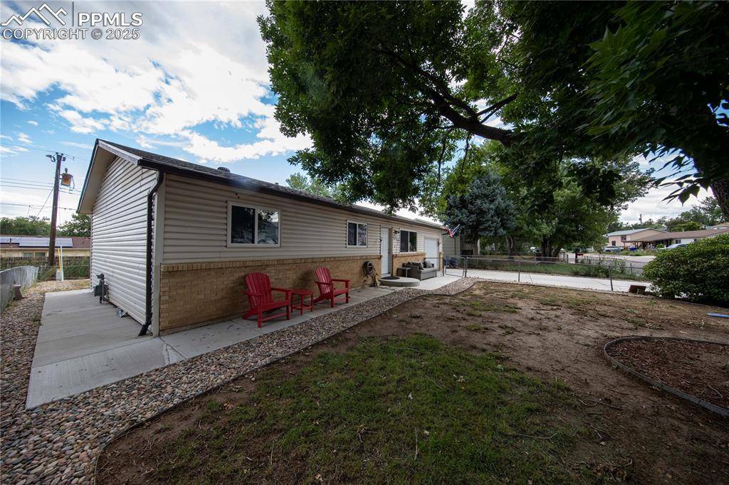 Colorado Springs, CO 80906,1511 Chadwick DR