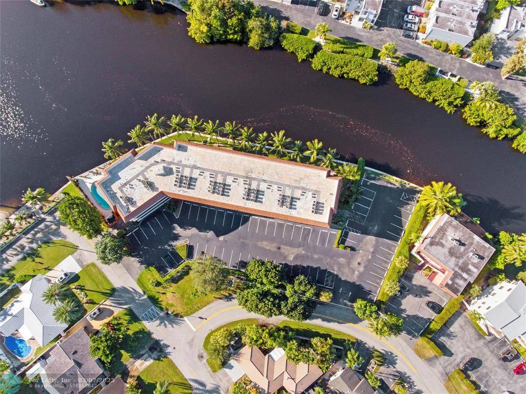 Fort Lauderdale, FL 33305,801 NE 18th Ct #109