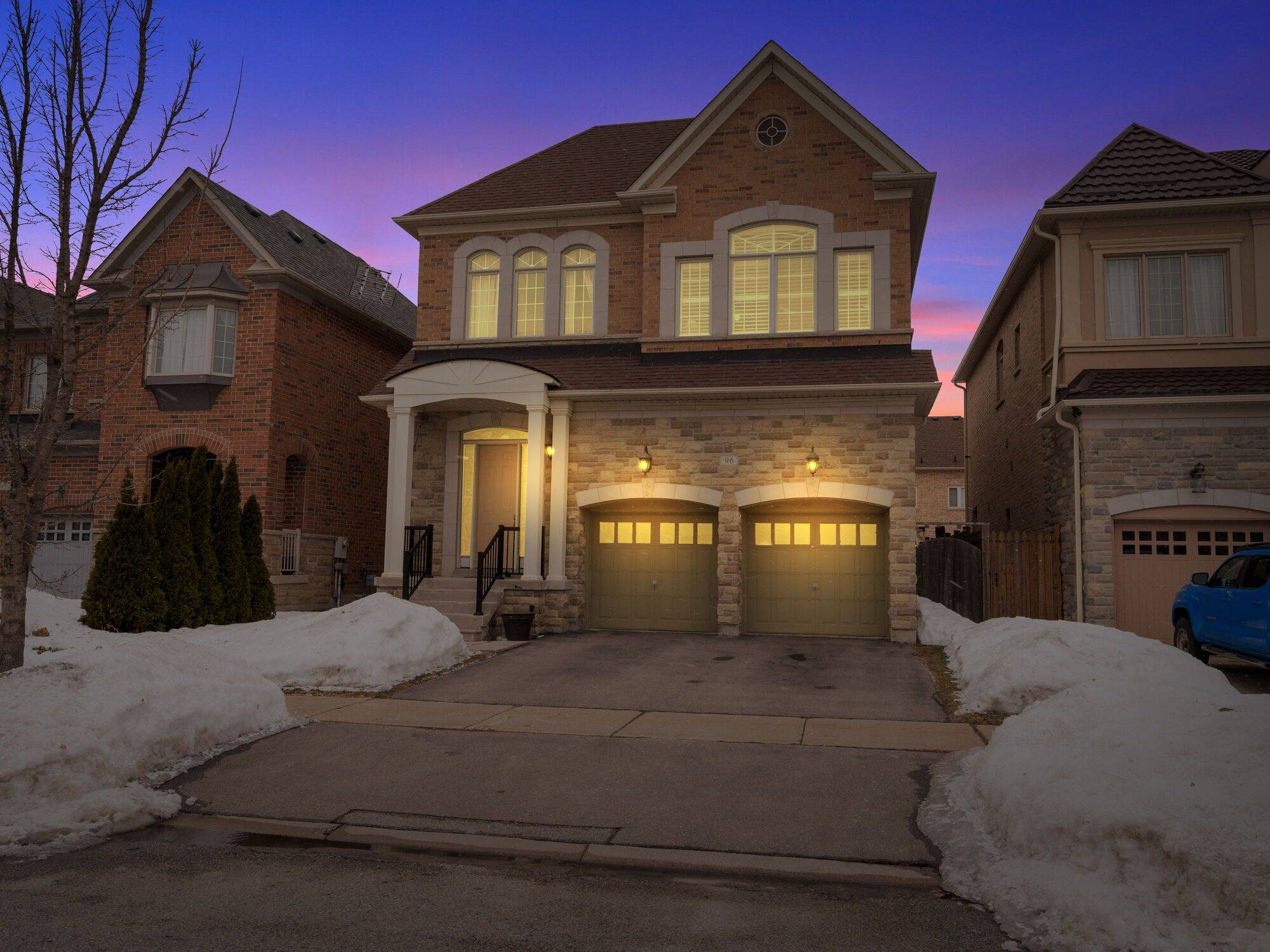 Vaughan, ON L4H 0Z8,96 Wardlaw PL