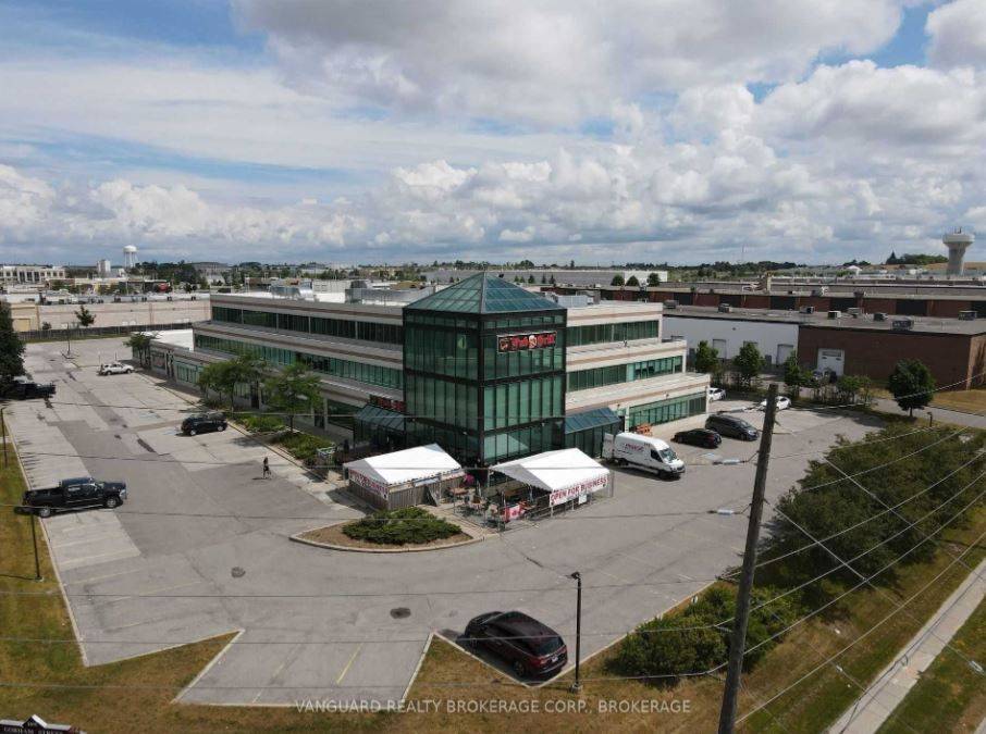 Newmarket, ON L3Y 8X7,1091 Gorham ST #103