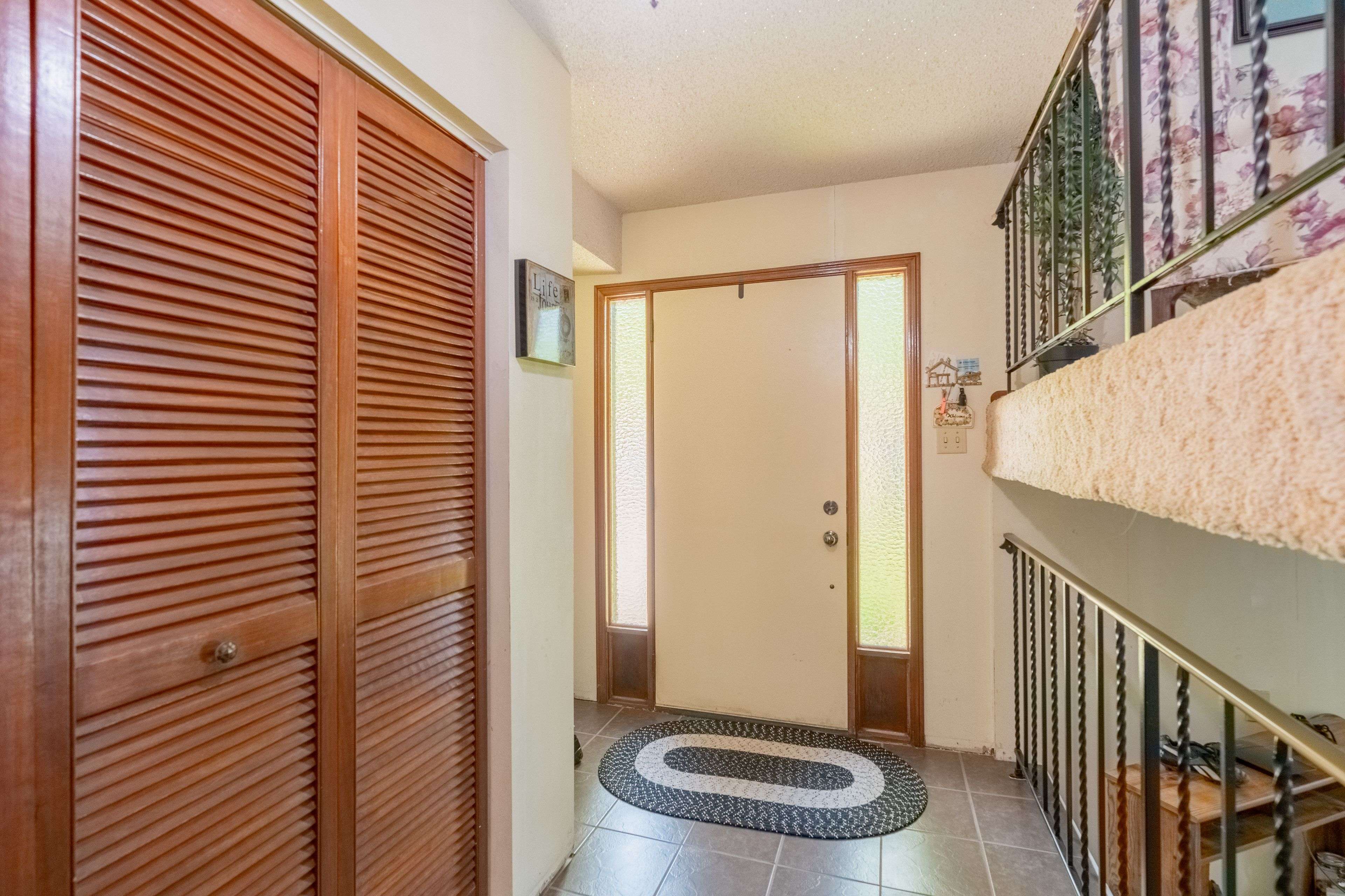 Lambton Shores, ON N0M 2L0,9995 Port Franks Estate DR