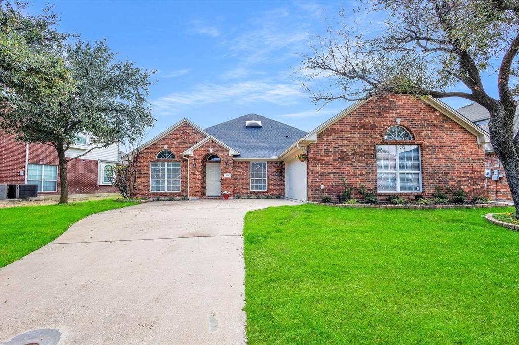 Grand Prairie, TX 75052,5831 Lorenzo Drive