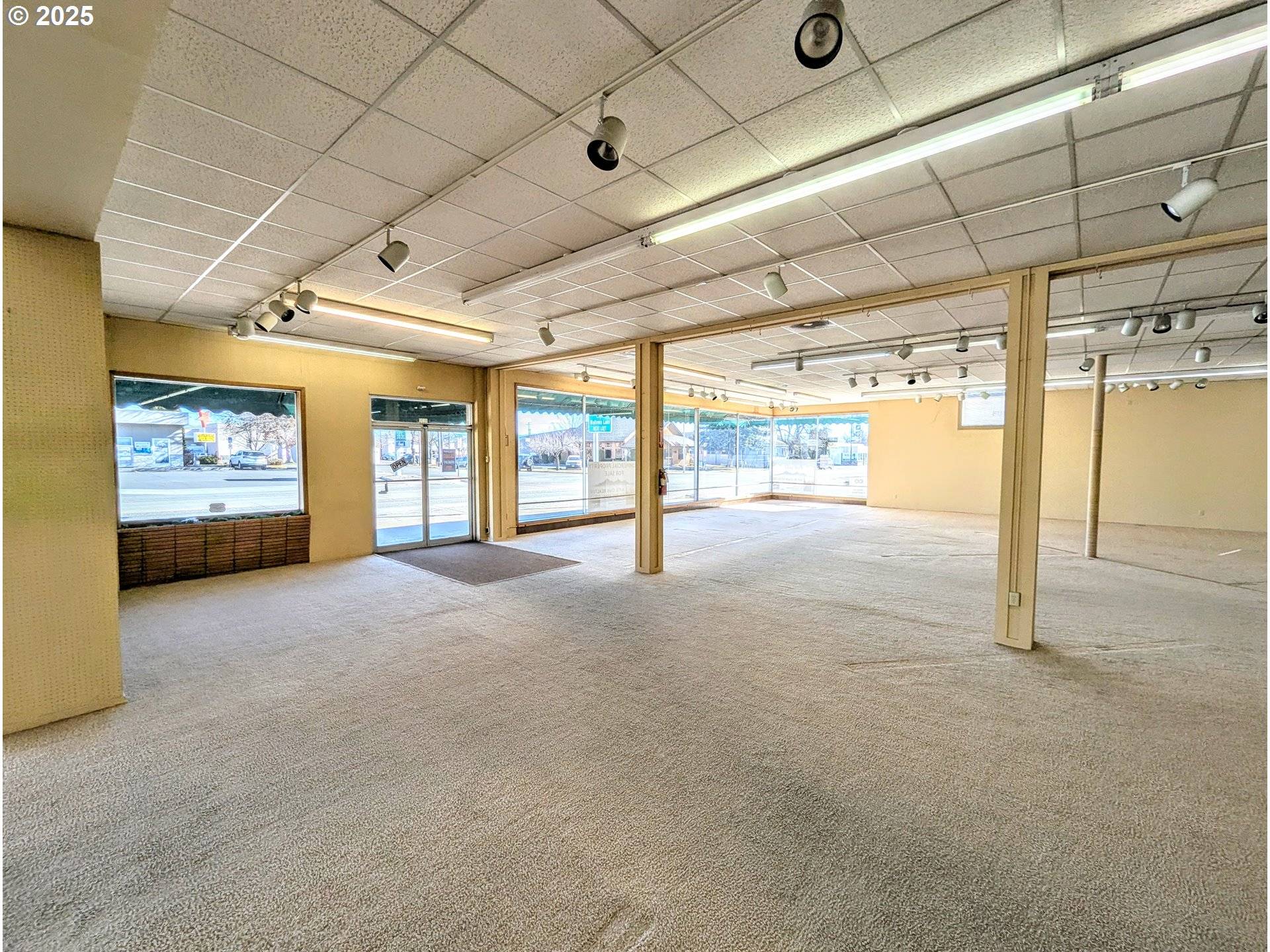 La Grande, OR 97850,1520 ADAMS AVE