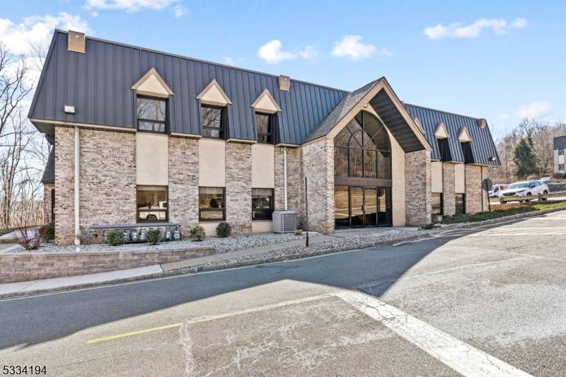 Mount Olive Twp., NJ 07836,230 Us Highway 206