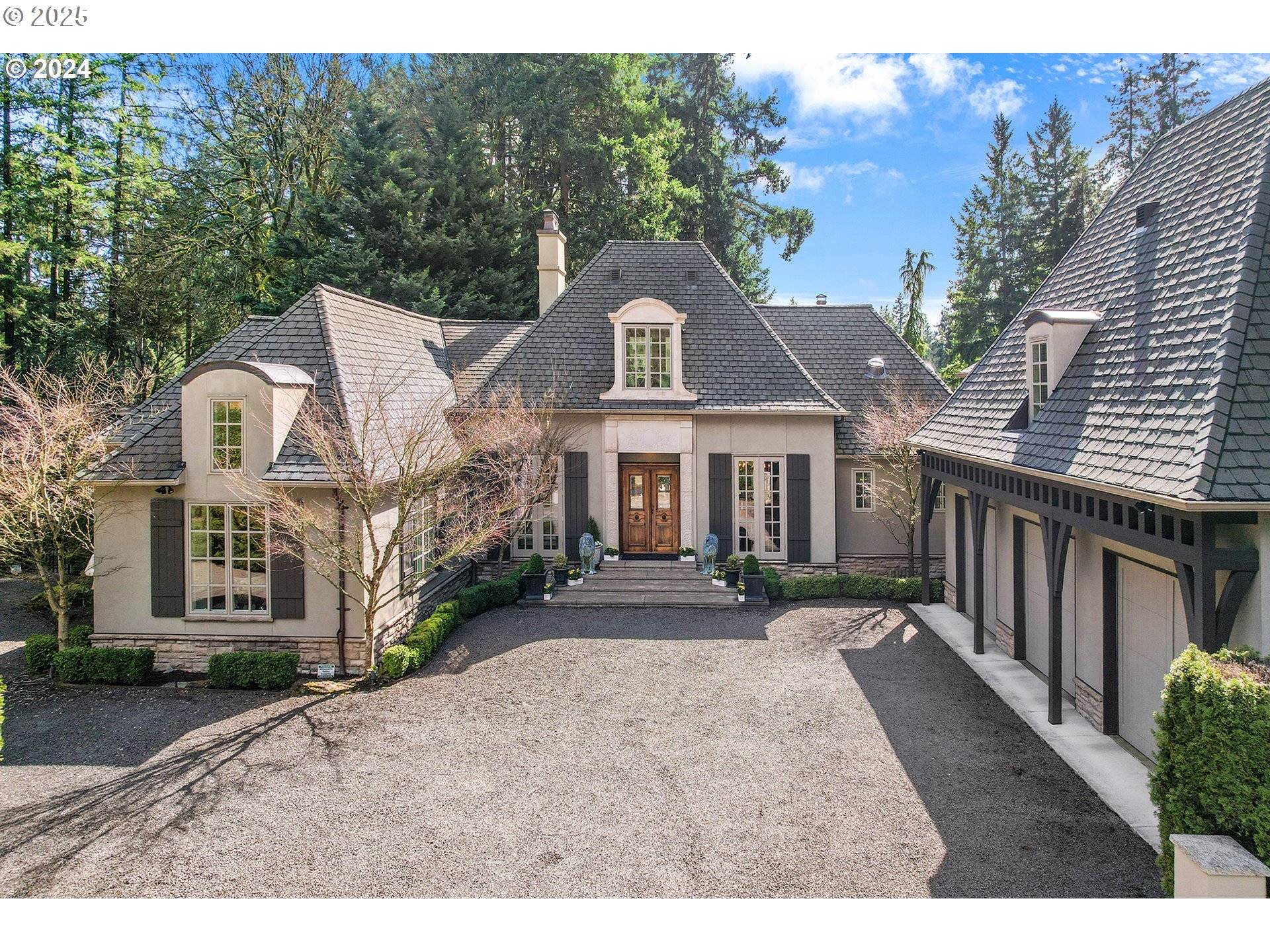 Lake Oswego, OR 97034,1098 CHANDLER RD