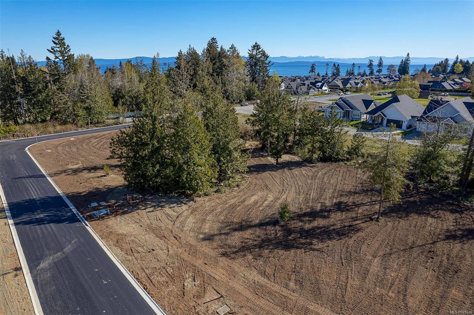 Qualicum Beach, BC V9K 1G1,SL15 Camassia Close