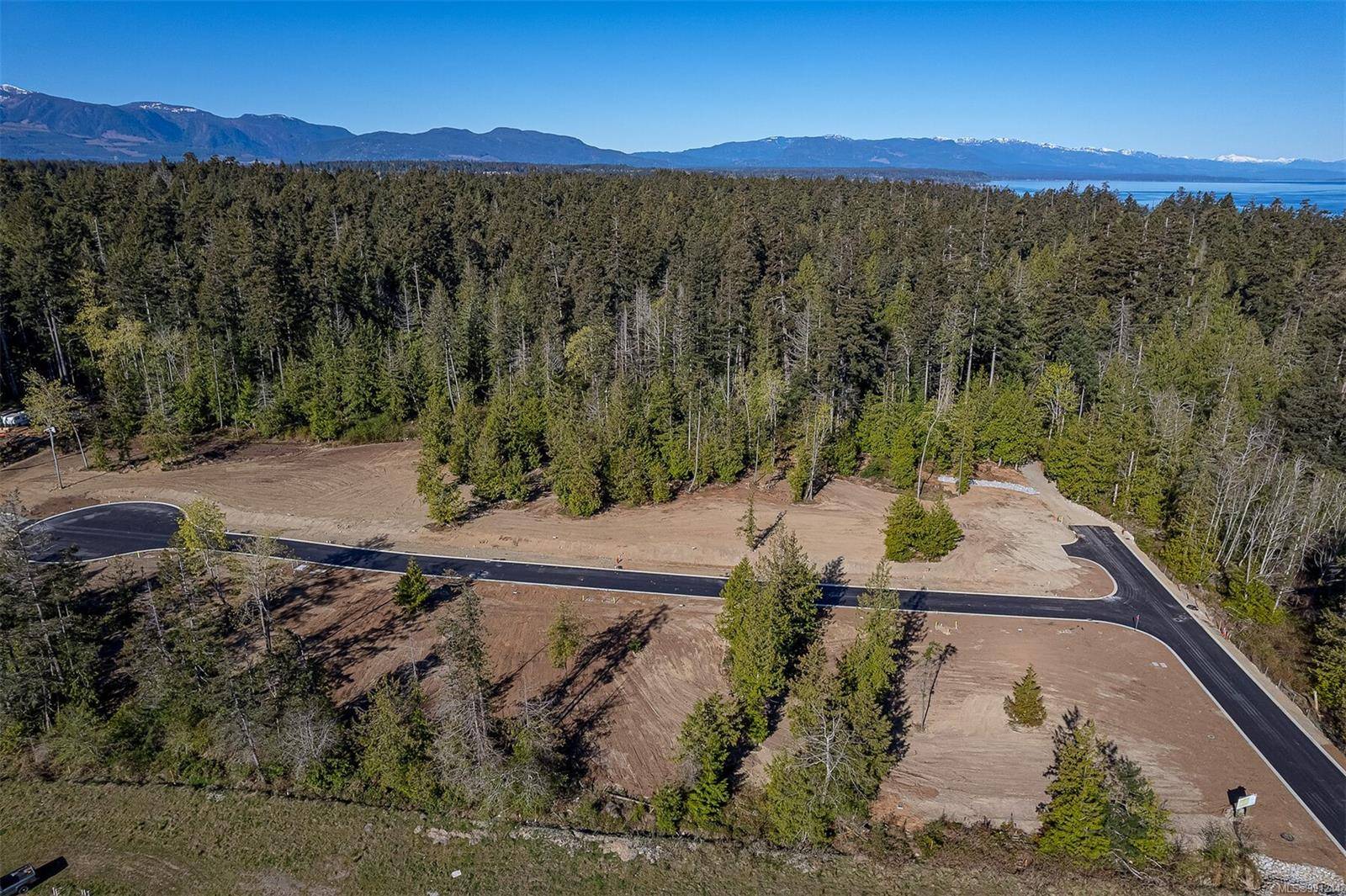 Qualicum Beach, BC V9K 1G1,SL15 Camassia Close