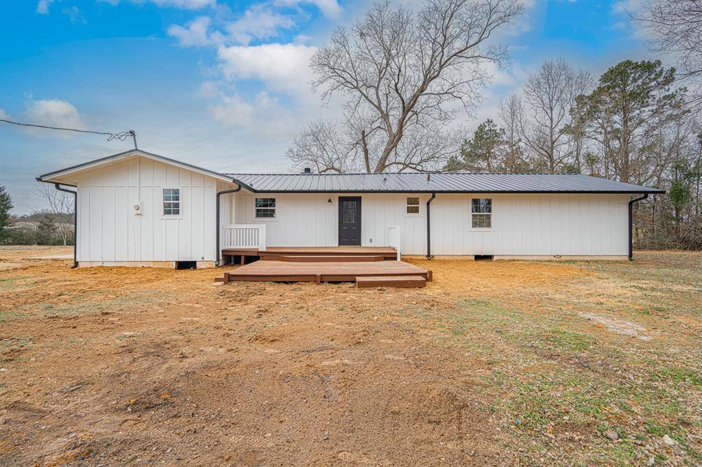 Naples, TX 75568,1255 County Road 4305