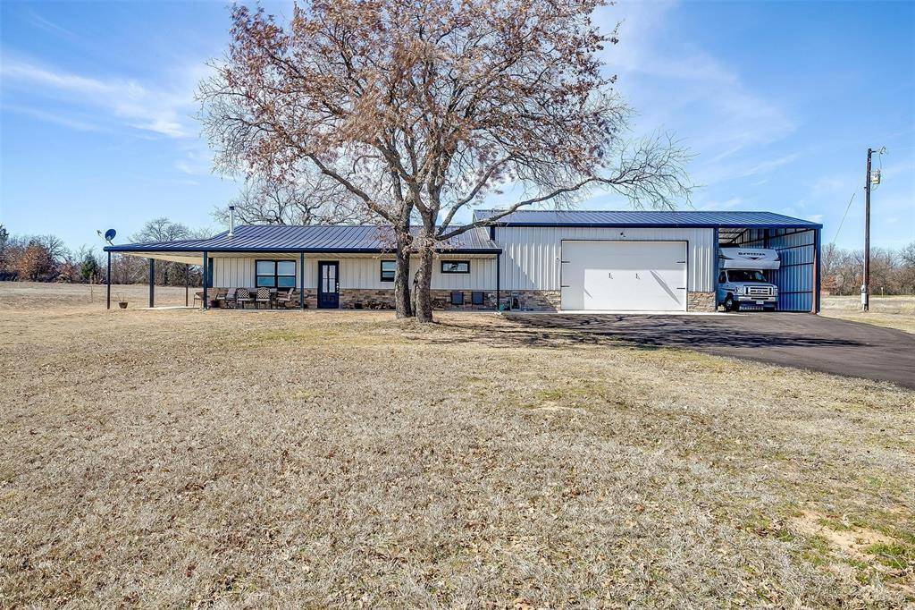 Alvord, TX 76225,185 Rolling Ranch Boulevard