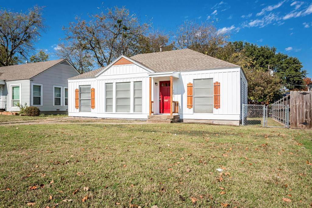 Dallas, TX 75206,5829 E MOCKINGBIRD Lane