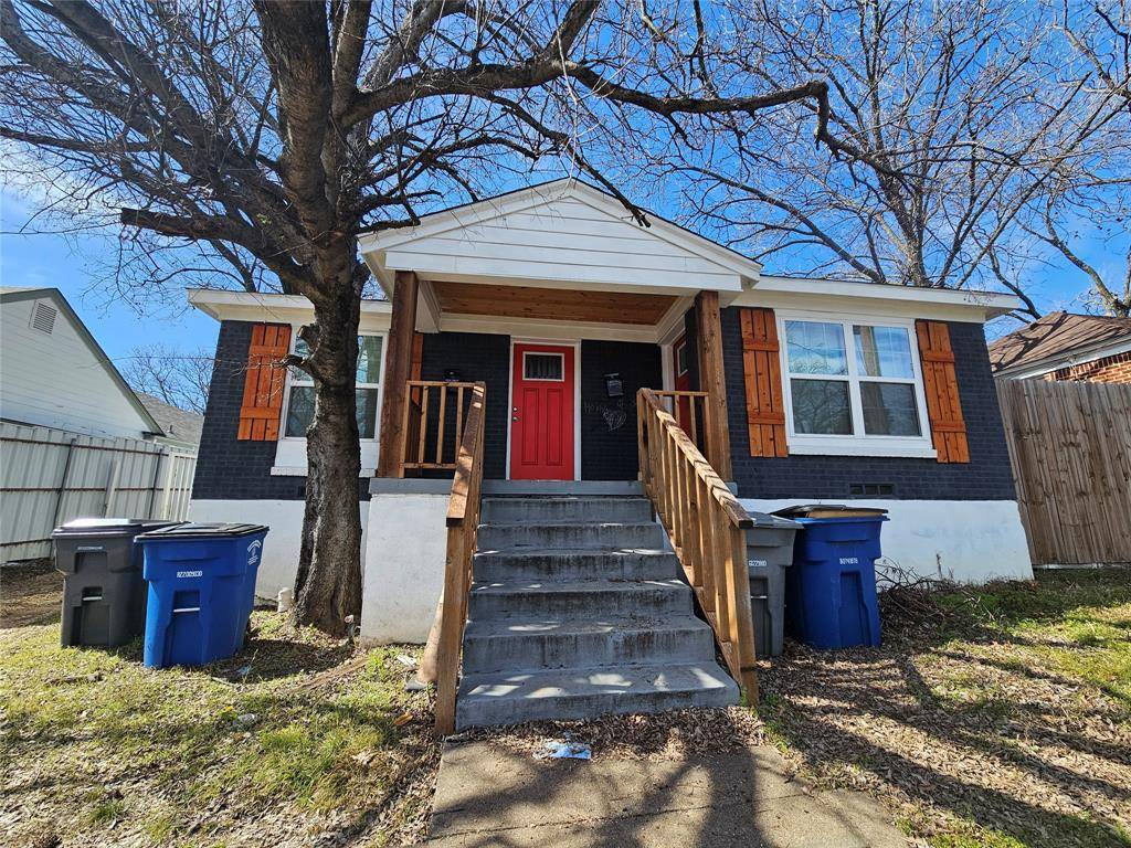 Dallas, TX 75208,211 N Hampton Road