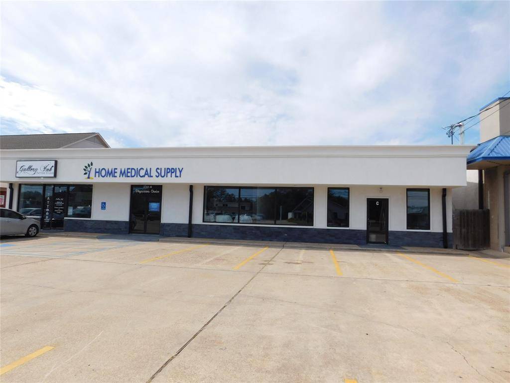 Bossier City, LA 71111,2161 Airline Drive #A