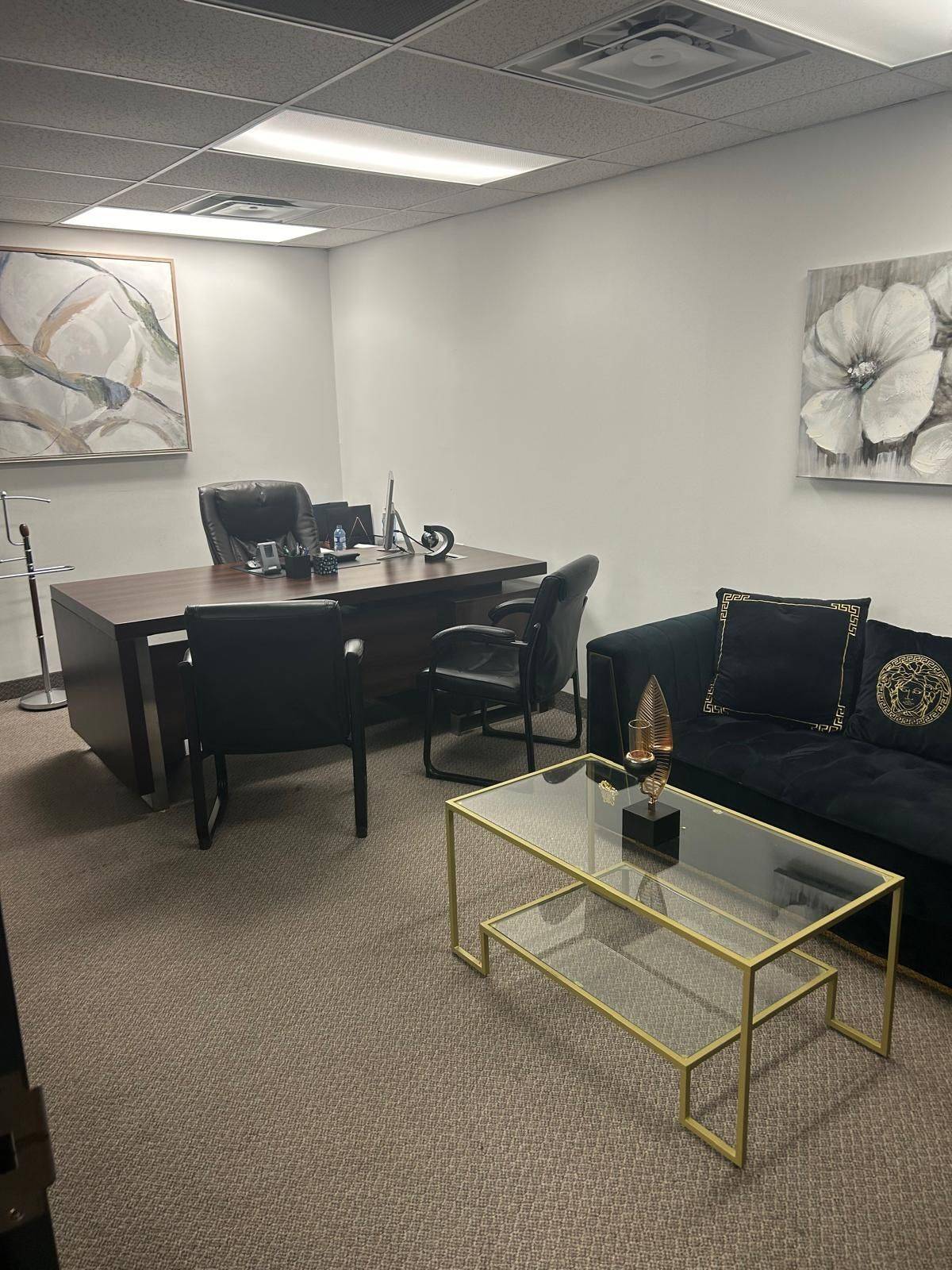 Mississauga, ON L4W 1C9,5100 Dixie RD #101-Ground Flr