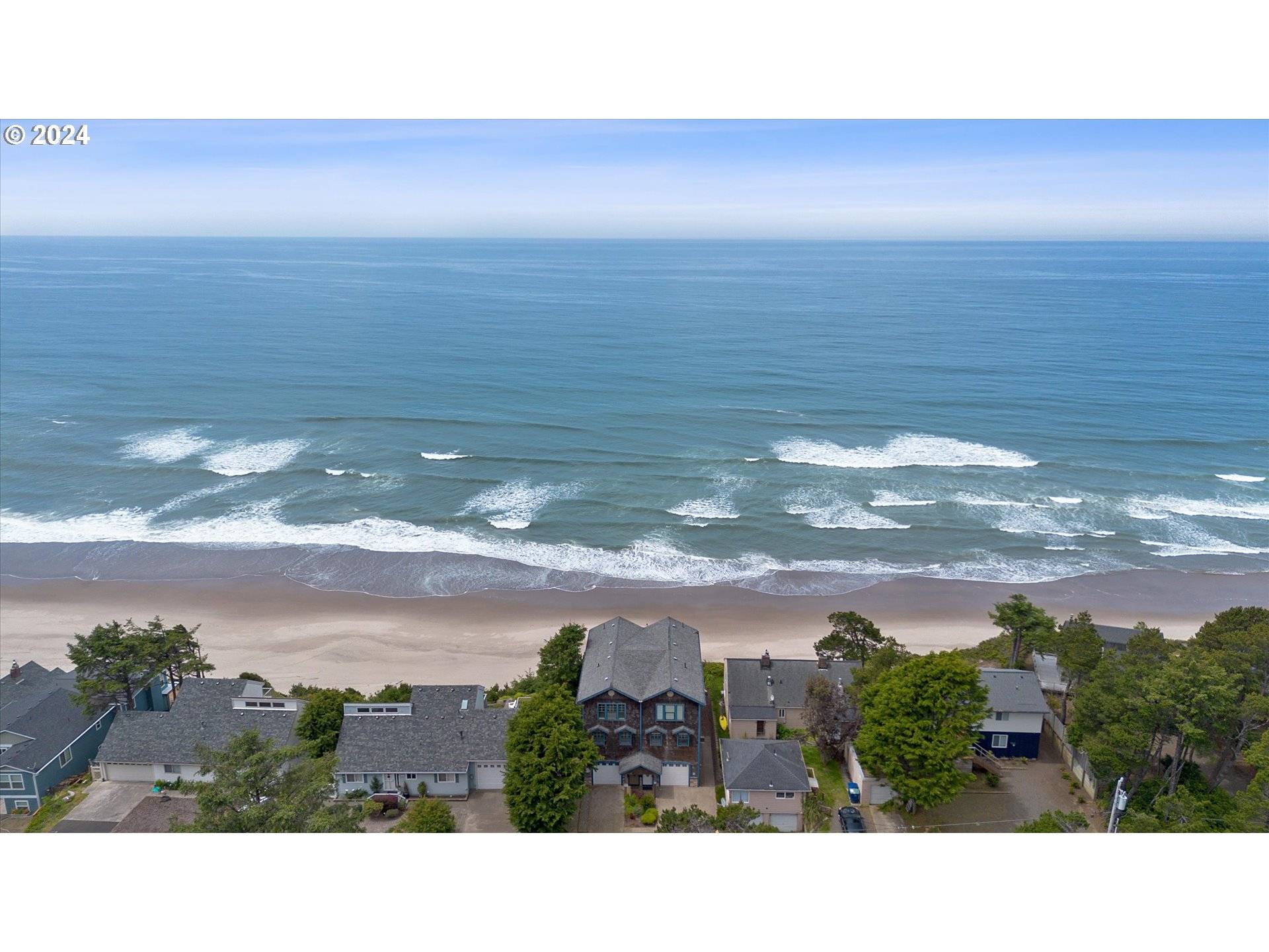 Lincoln City, OR 97367,1933 SW COAST AVE
