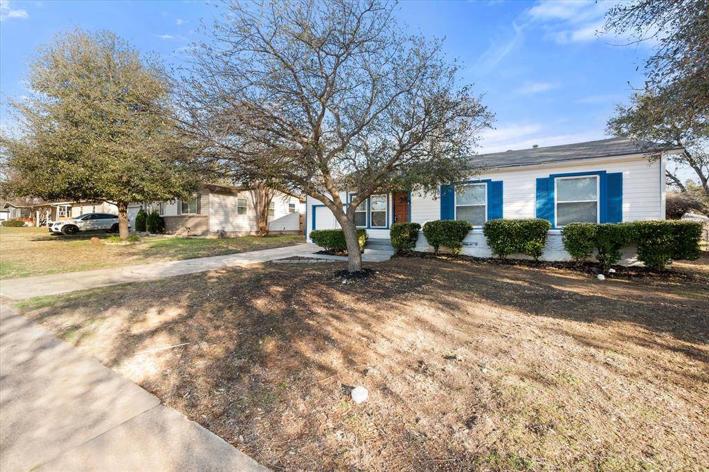 Arlington, TX 76013,1409 W Lovers Lane